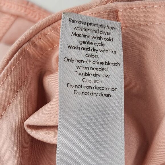 Athleta Run With It Shorts 4.5" Size Extra Large XL Womens Pink  Gym Activewear - Picture 11 of 12